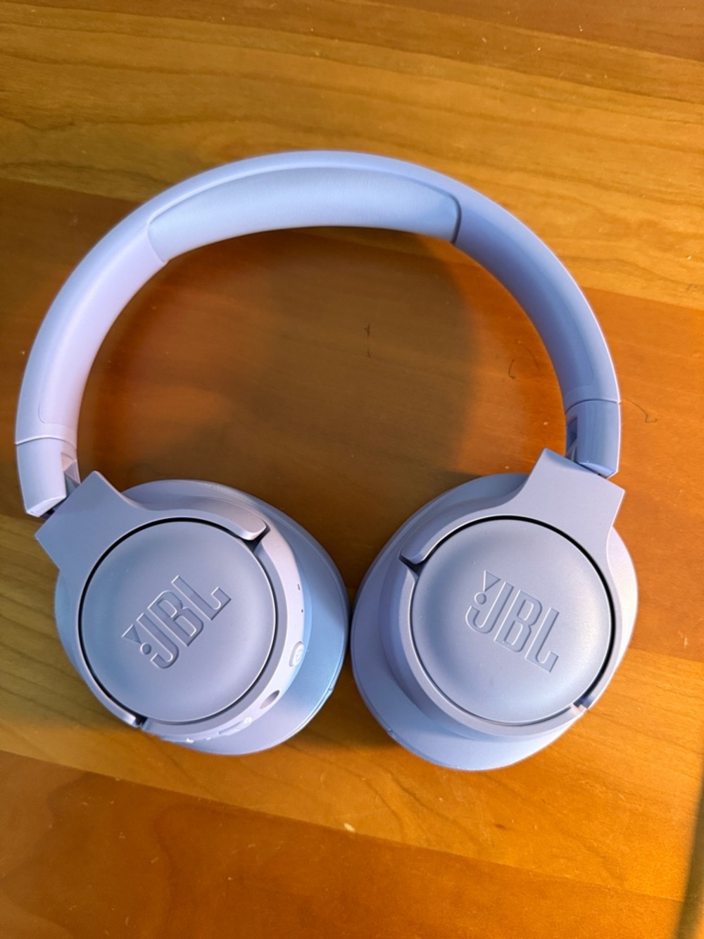 JBL Light Lavender Over-Ear Wireless Headphones